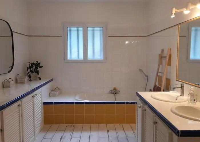 T4 A Campomoro Corse Du Sud, 800m *